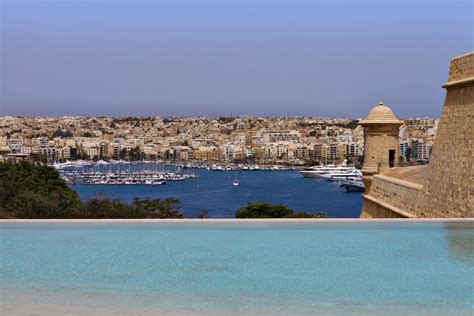 cheap holidays to malta